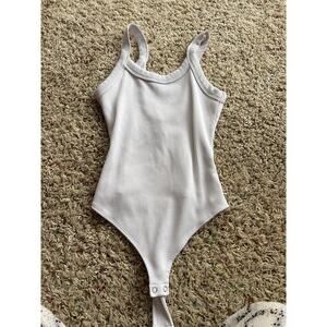 Wild Fable White Ribbed Thong Sleeveless Body Suit Women's Size M